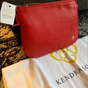 NWT Kendra Scott Small Wristlet Wallet